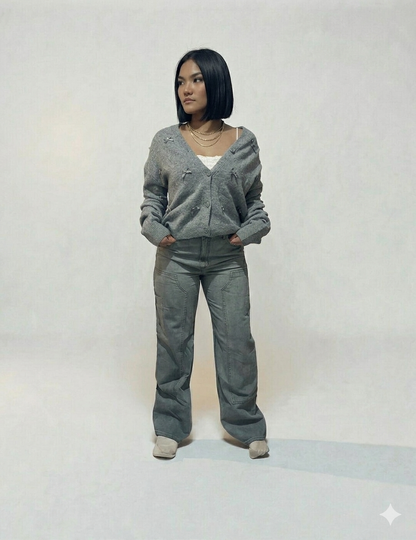 EL BUZO GRIS CARDIGAN QUE COMBINA CON TODO A LA MDOA