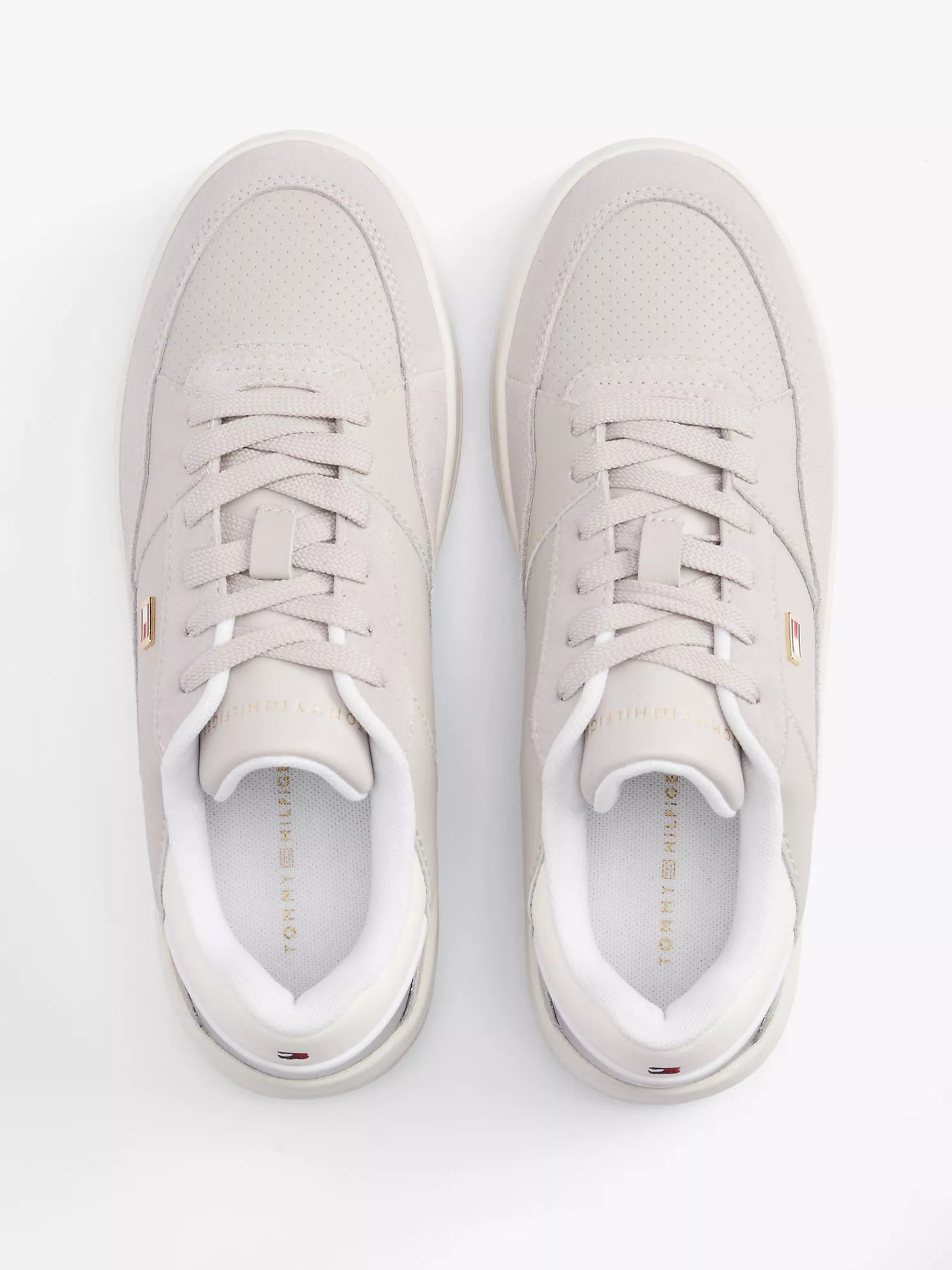 TENNIS DEPORTIVOS CON EMBLEMA DE TOMMY
